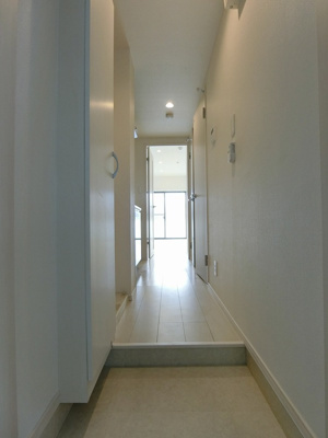 【玄関】 | リブリ・日向