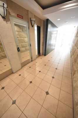 【ロビー】 | プレサンス三宮花時計前