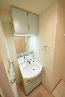 【独立洗面台】 | プレサンス三宮花時計前