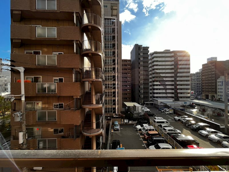 難波リーガルハウスの展望