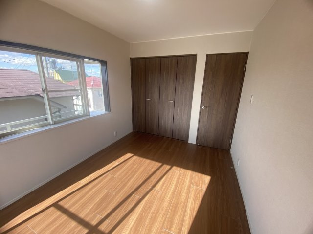 兵庫県神戸市垂水区つつじが丘7丁目2389-6の洋室