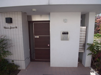 【エントランス】 | Blanc foret（ブランフォーレ ）