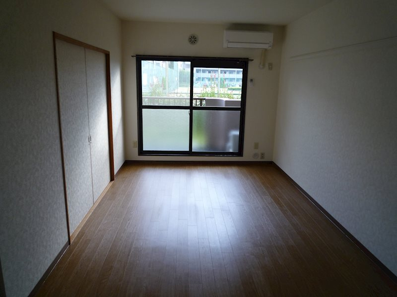 ヴェルドミールの居間・リビング