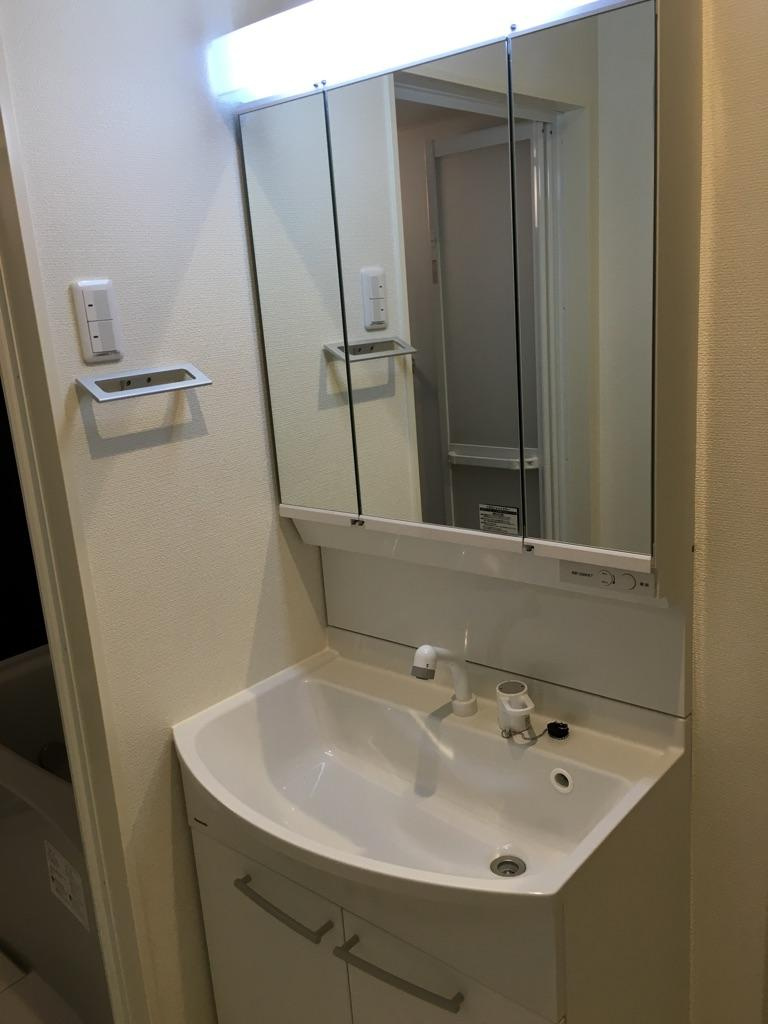 エル・ソル旭町の洗面所