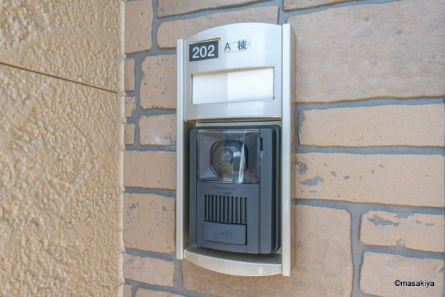 ルミネッセンス　Aのエントランス