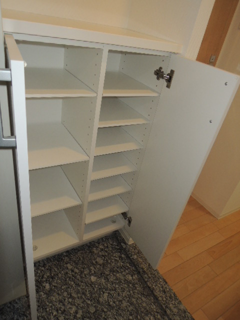 レジュールアッシュ神戸元町の収納