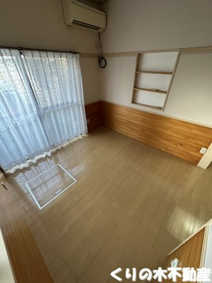 【洋室】 | ナガノハウス | 落ち着いた色調の洋室です