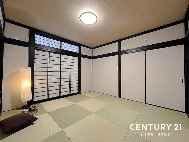 【和室】 | 小田急線「柿生」中古戸建 | 明るい和室です