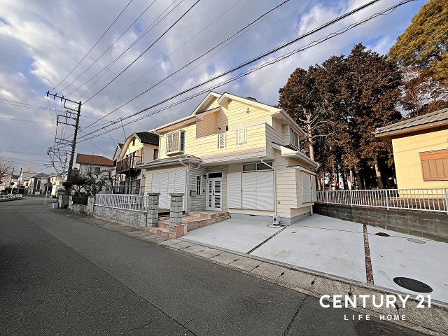 【前面道路含む現地写真】 | 小田急線「柿生」中古戸建 | 前面道路含む現地写真です