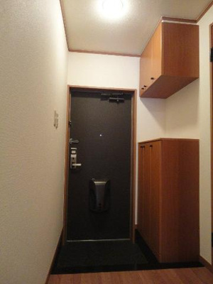 【玄関】 | グランチェスタ・ノース | 玄関