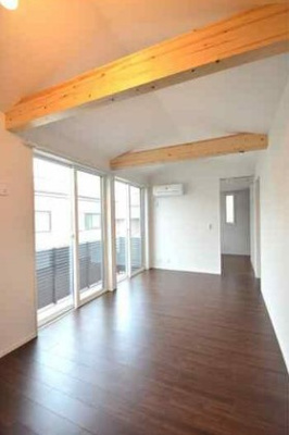 【居間・リビング】 | Arbra | 9.0帖のきれいなLDK。