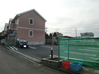 【駐車場】 | コモドブリッサ