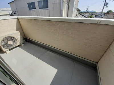 【バルコニー】 | ウエストガーデン