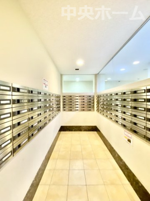 【設備】 | WコンフォートタワーズWEST | メールコーナー