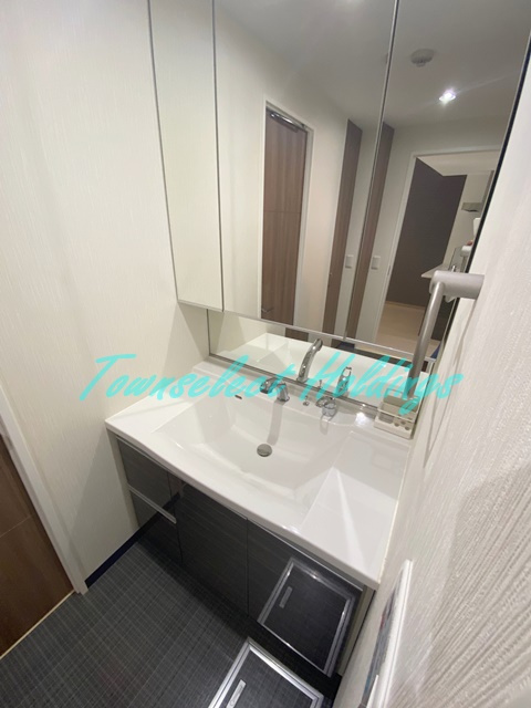 藤沢市弥勒寺１丁目の賃貸マンションの洗面所