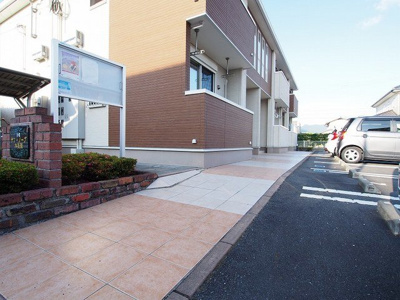 【エントランス】 | サン・ノーブⅡ木屋瀬 | ゆとりのあるエントランスです