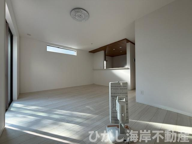 大磯町東小磯　新築戸建　全２棟のダイニング|17帖　LDK