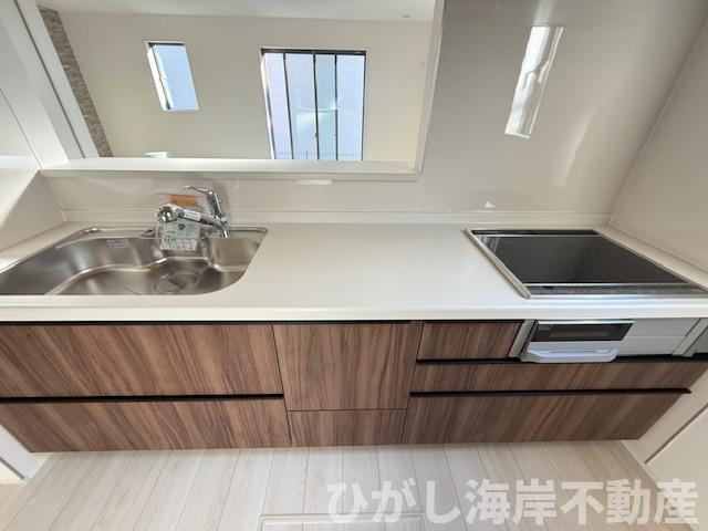 大磯町東小磯　新築戸建　全２棟のキッチン|システムキッチン