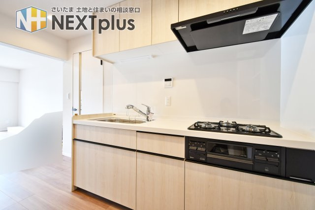 コスモ東大宮のエントランス