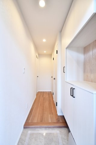 コスモ東大宮の駐車場