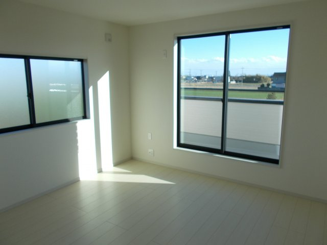 リーブルガーデンS前橋市江田町第４　１号棟の洋室|２階洋室1です