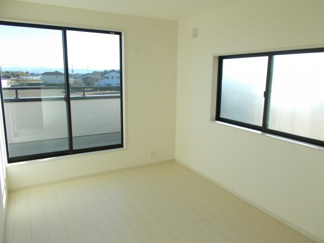 リーブルガーデンS前橋市江田町第４　１号棟の洋室|２階洋室1です