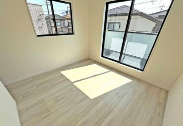 【新築】坂戸市千代田７期 全１棟の洋室|２F8.3帖洋室です！主寝室にいかがでしょうか♪