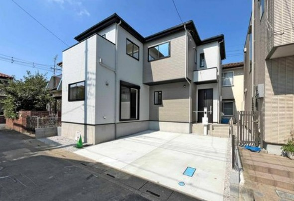 【新築】坂戸市千代田７期 全１棟の外観|陽当り良好！
建物完成しました☆内覧すぐご案内可能です！