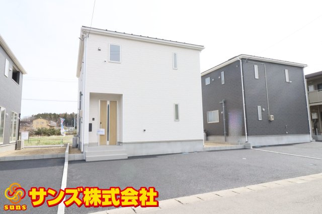 岩瀬郡鏡石町境　　　３号棟　　　鏡石第１小学校、鏡石中学区の外観|西側から見た外観