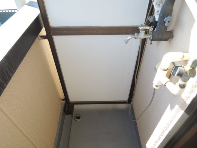 コートニュータウンの設備|洗濯機置場【コートニュータウン】