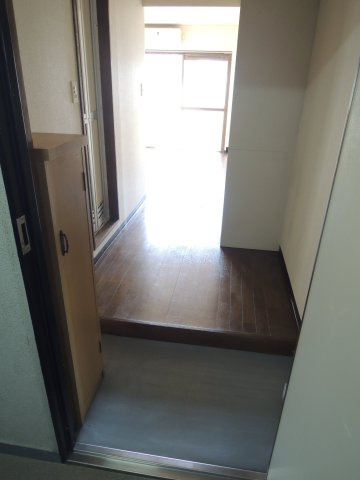 コートニュータウンの玄関|玄関から【コートニュータウン】