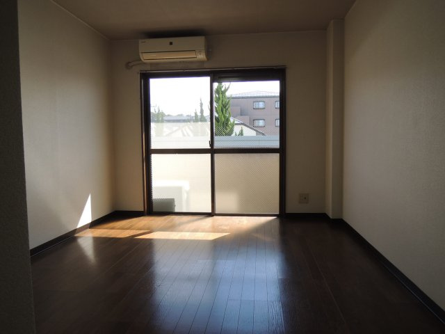 コートニュータウンの洋室|【コートニュータウン】