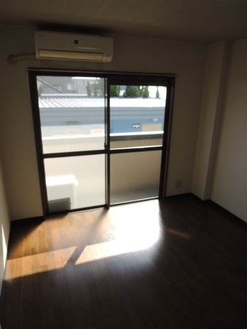 コートニュータウンの洋室|【コートニュータウン】