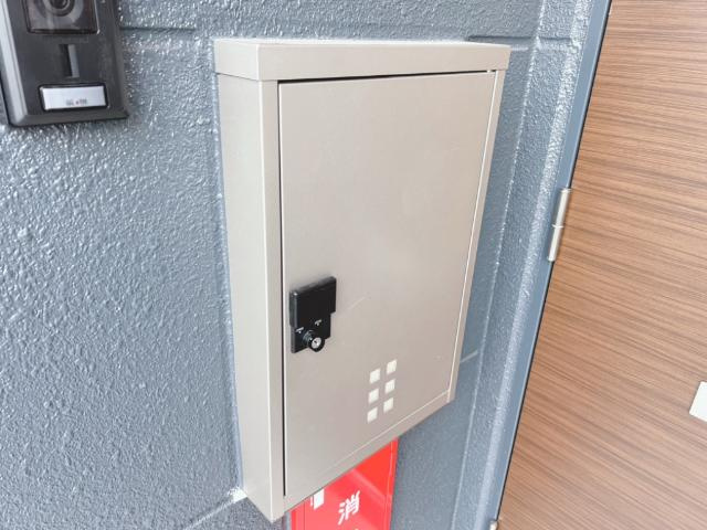 （仮称）市原市八幡新築アパートのその他|宅配ボックス（イメージ）