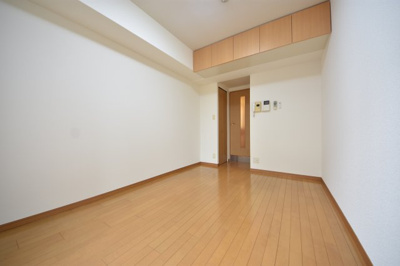 【居間・リビング】 | エステムコート新神戸エリタージュ