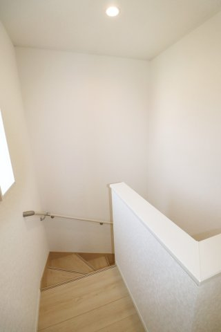 岩瀬郡鏡石町境　　　４号棟　　　鏡石第１小学校、鏡石中学区の内装