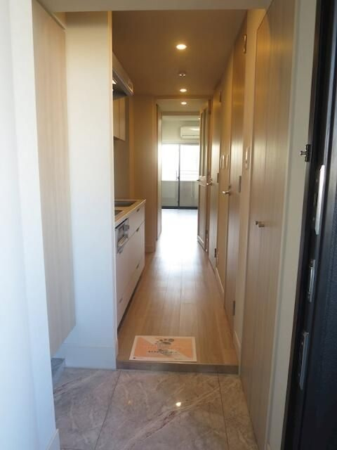 デュフレ南千住の玄関