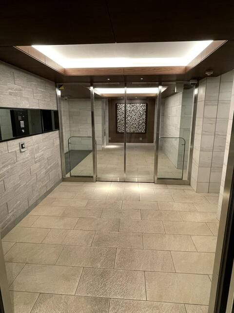 ルーラル二十四番館のエントランス