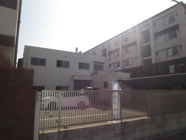 泉大津市森町２丁目の倉庫