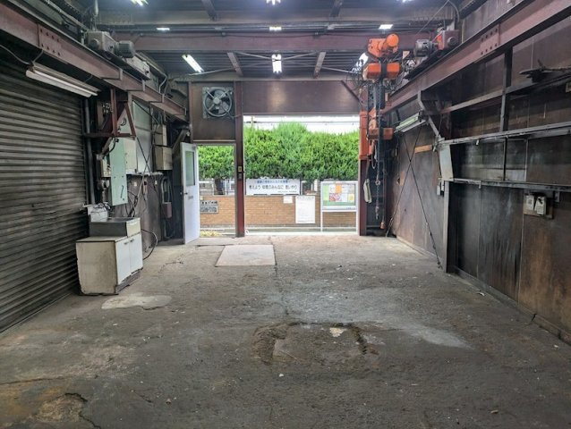 細田貸事務所の内装