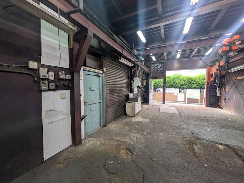 細田貸事務所の内装