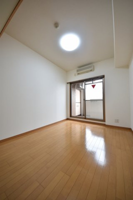 【寝室】 | エステムコート新神戸エリタージュ