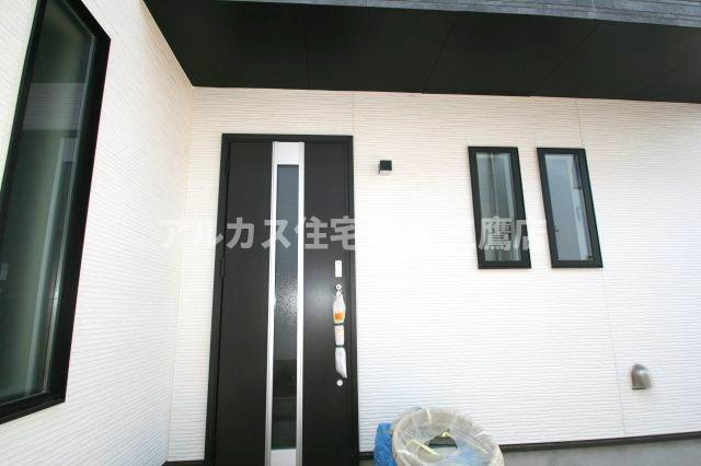 中央線 吉祥寺駅 バス13分 天神前停歩5分 三鷹市北野3丁目 新築戸建の玄関