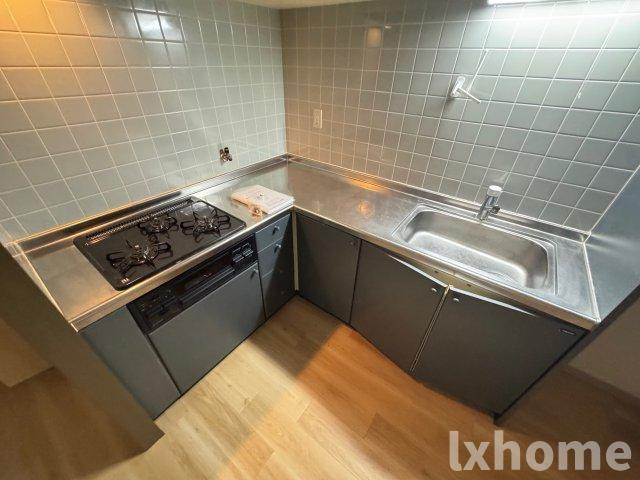 クレールのキッチン|コンパクトなキッチンで掃除もラクラク