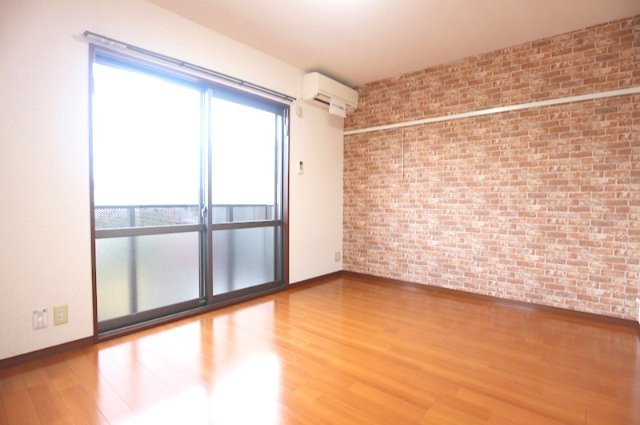 West Houseの居間・リビング