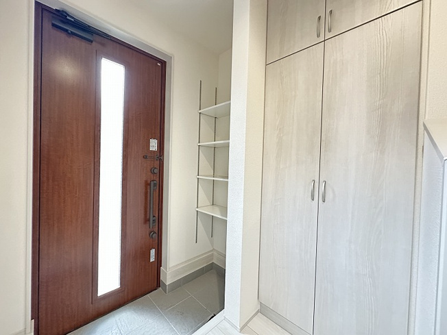 【玄関】 | 清瀬市下宿2丁目　新築一戸建住宅　全19棟　(志木本店)