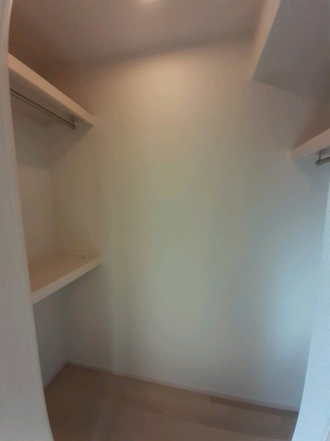 広島市安佐北区上深川町のアパートの収納