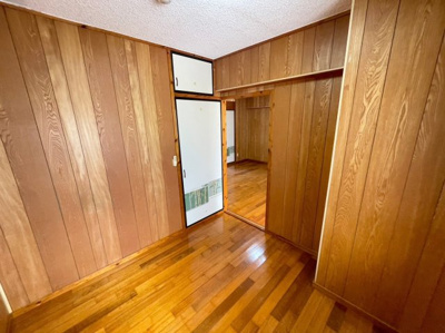 【洋室】 | コーポ高月 | ※退去前の為、302号室の写真になっております　現状優先です