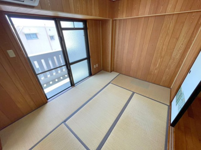 【和室】 | コーポ高月 | ※退去前の為、302号室の写真になっております　現状優先です