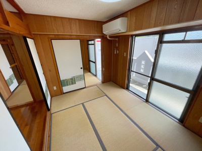 【和室】 | コーポ高月 | ※退去前の為、302号室の写真になっております　現状優先です